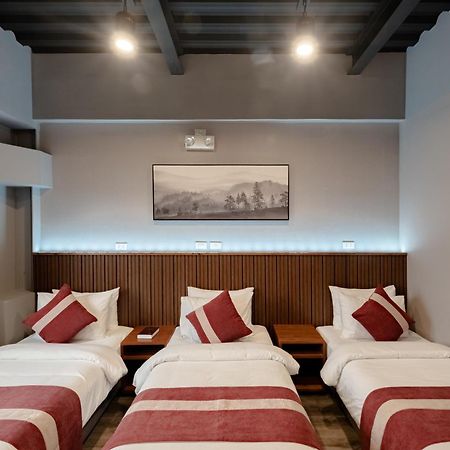 Kekehyu Business Hotel Valencia  Exteriör bild