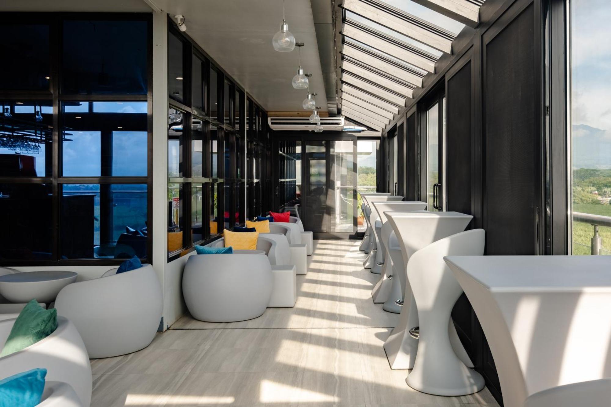 Kekehyu Business Hotel Valencia  Exteriör bild