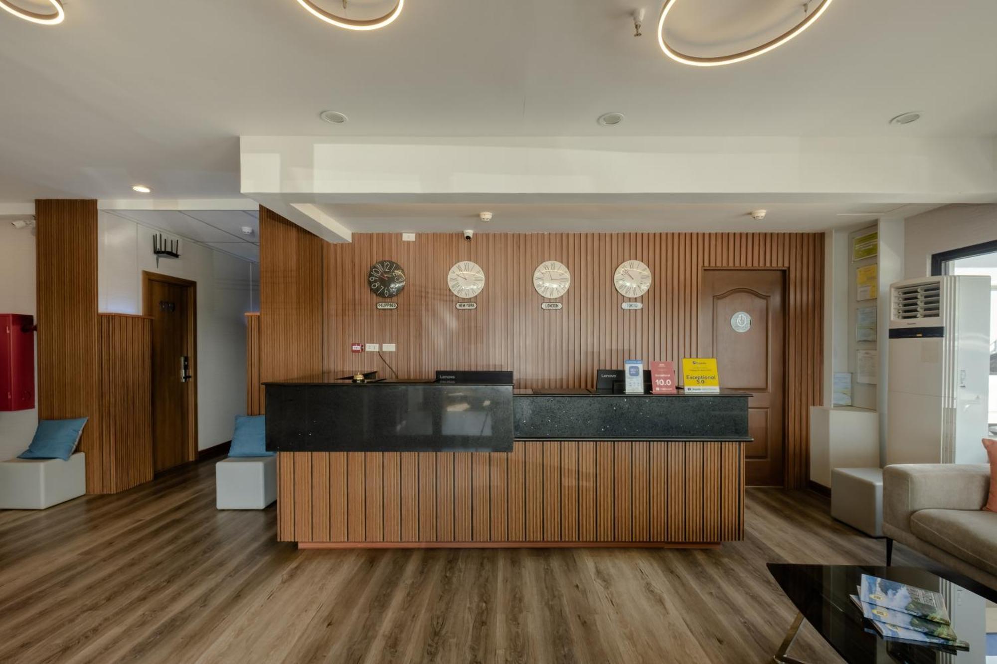 Kekehyu Business Hotel Valencia  Exteriör bild